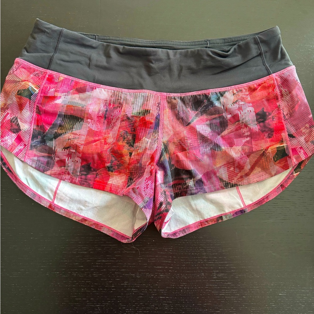 Lululemon size 6 shorts